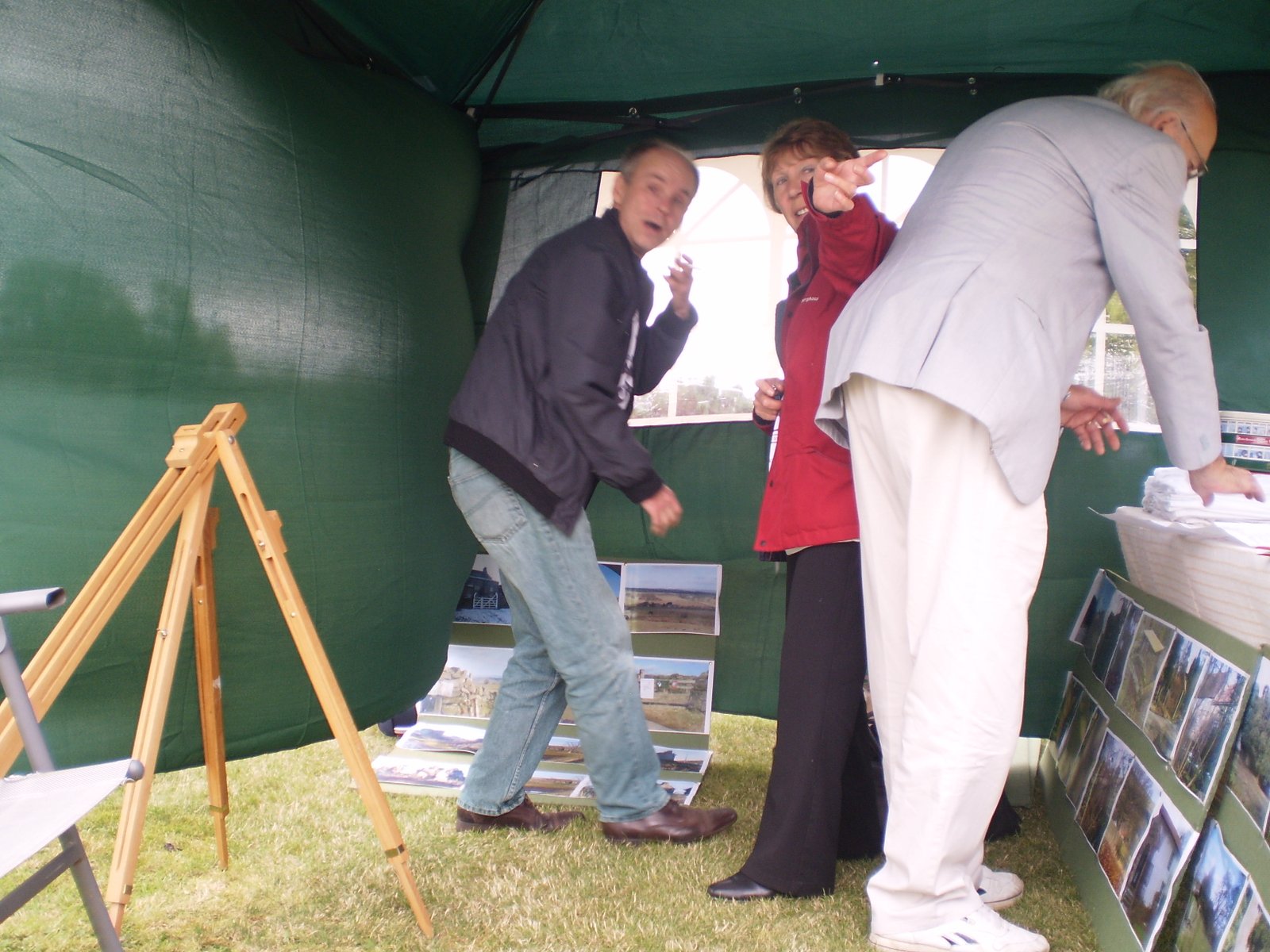 Martin, Pat and Al inside the gazebo